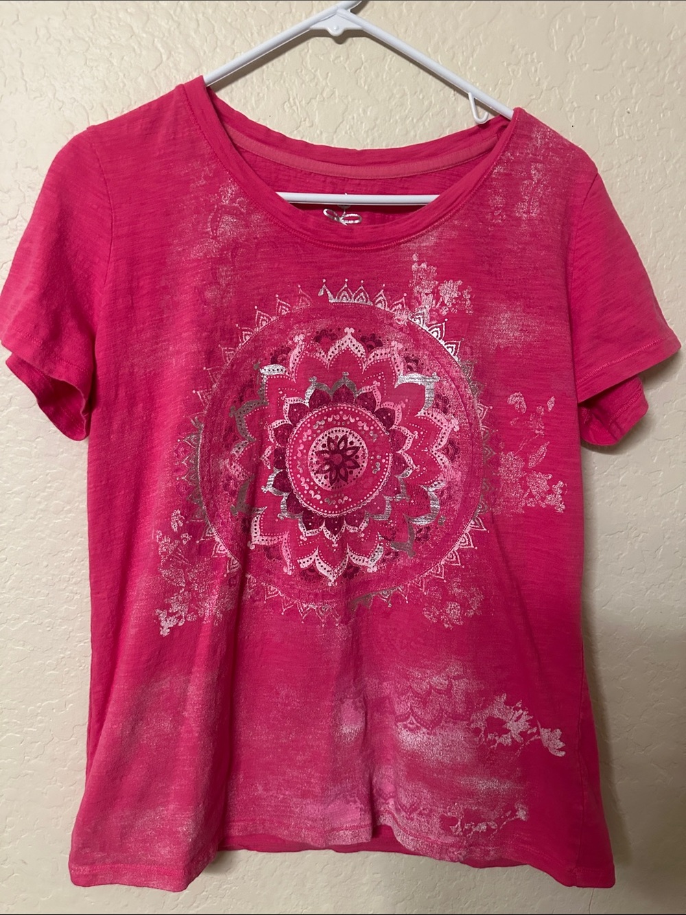 Women's Pink Short-Sleeve Mandala Graphic Tee